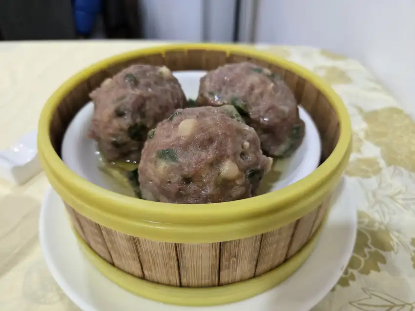 Steamed Beef Balls · 山竹牛肉球