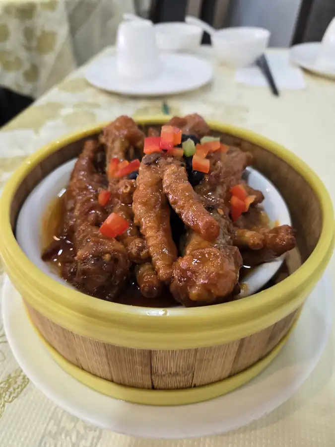 Chicken Feet in Black Bean · 豉汁蒸鳳爪
