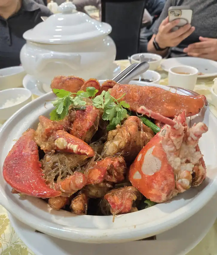 Lobster & Vermicelli Claypot · 粉絲龍蝦煲
