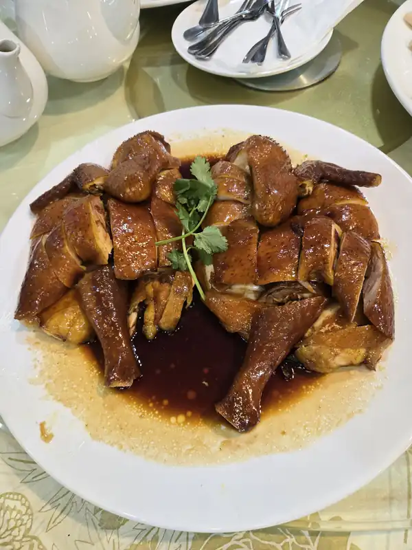 Soy Sauce Chicken · 豉油雞
